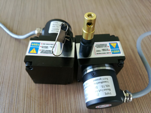 拉繩位移傳感器應用在萬能試驗機上的優(yōu)勢有哪些